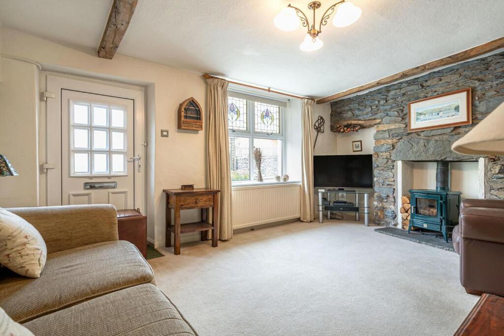 Bens Row Cottage, The Lake District Backbarrow Esterno foto